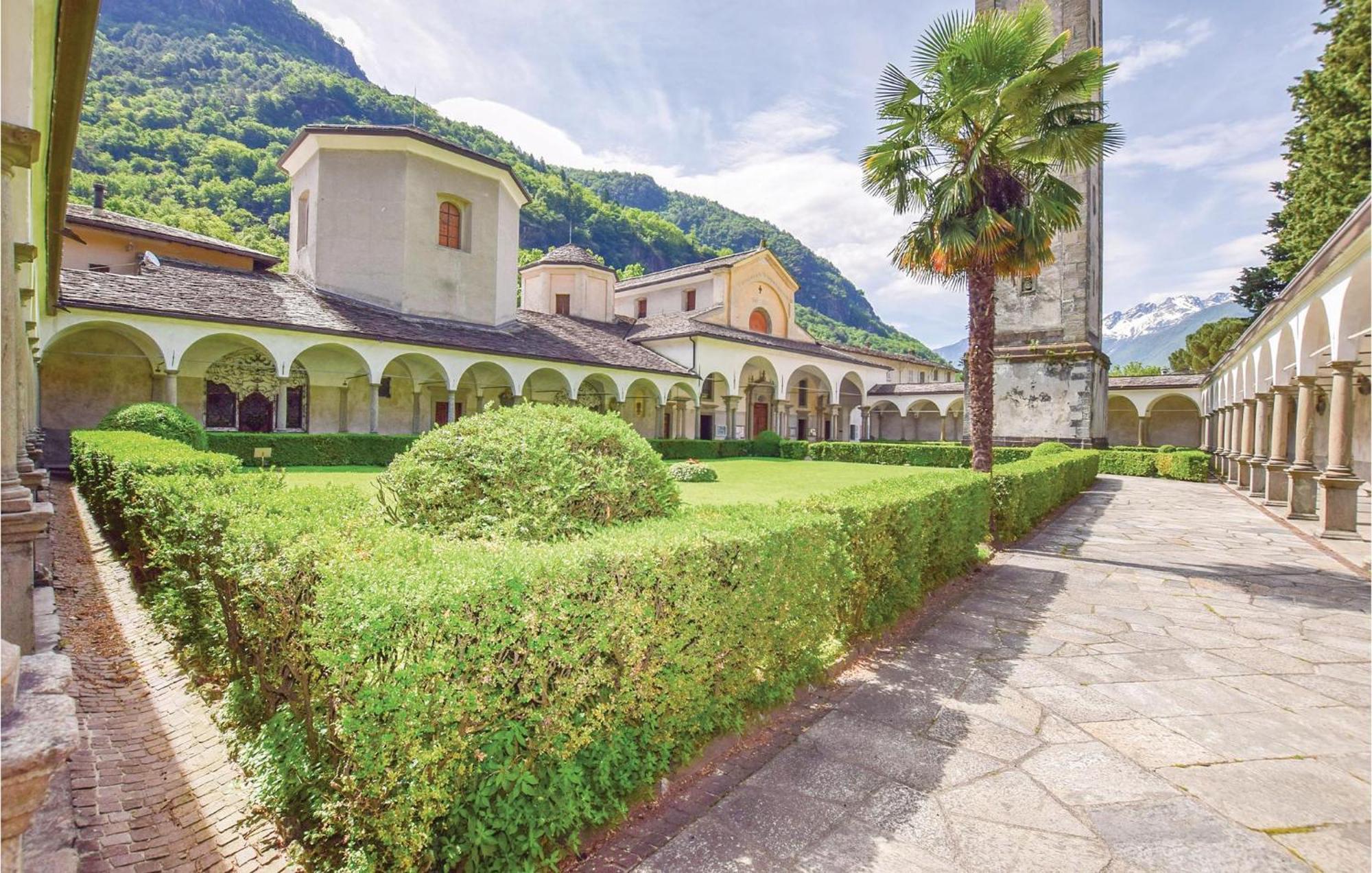 Апартаменты Casa Capestalozzi Киавенна Экстерьер фото